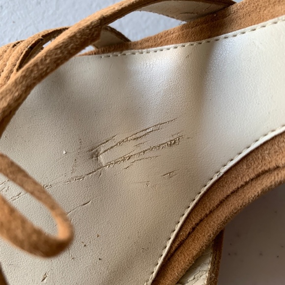 Aerosoles Suede Heels Size  7M - Picture 3 of 7